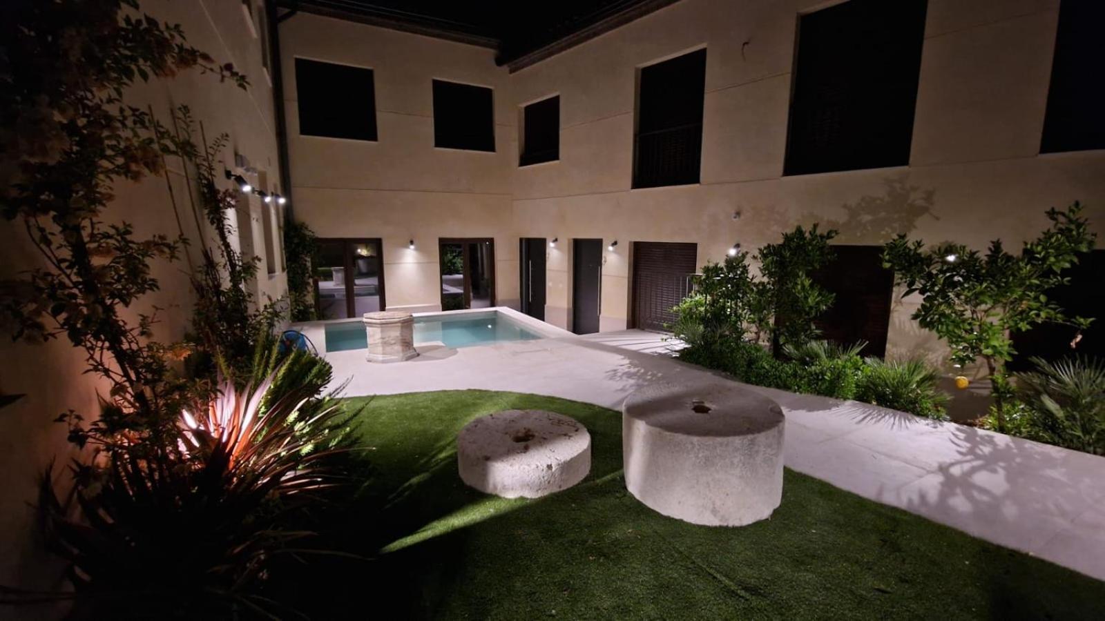 Apartamento En Toledo Bagu Apartment Exterior photo